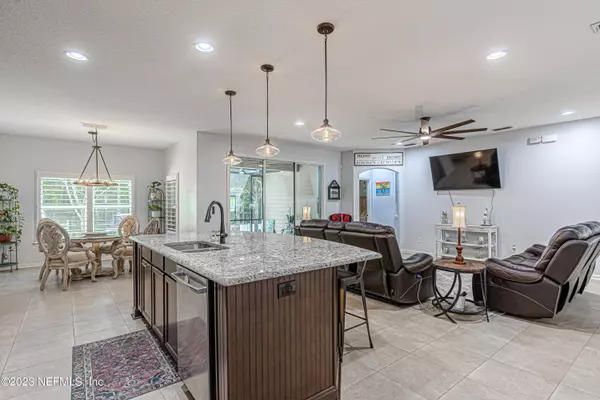 83286 PURPLE MARTIN DR, Yulee, FL 32097