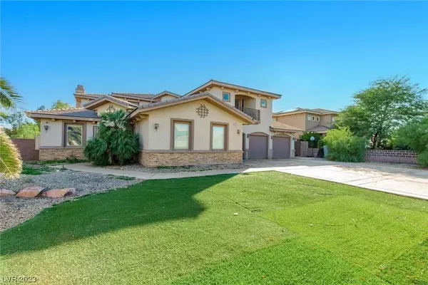 8275 W Torino Avenue, Las Vegas, NV 89113