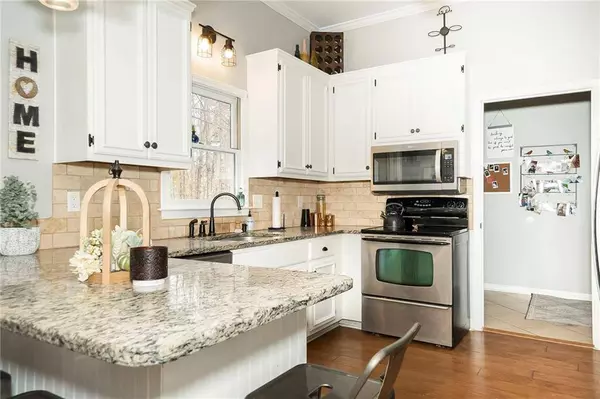 4550 Oakhurst LN, Alpharetta, GA 30004