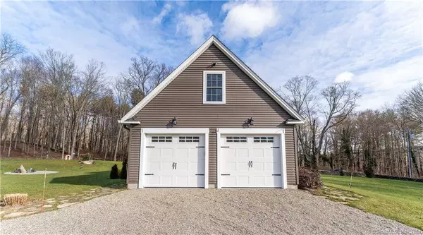 14 Brown Road, Brooklyn, CT 06234