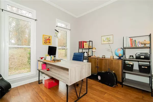 4550 Oakhurst LN, Alpharetta, GA 30004