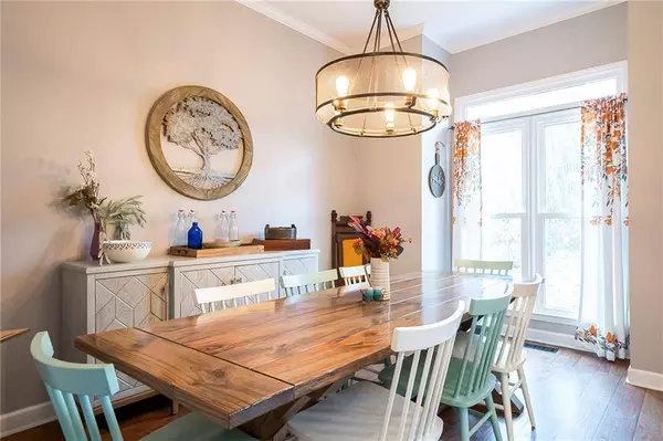 4550 Oakhurst LN, Alpharetta, GA 30004