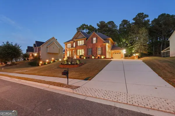 1932 River Crest WAY, Lawrenceville, GA 30045