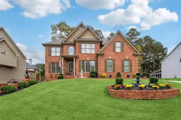 1932 River Crest WAY, Lawrenceville, GA 30045