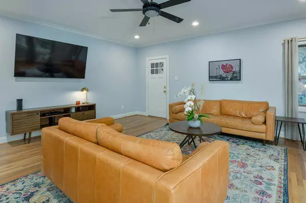 5214 Homer Street, Dallas, TX 75206