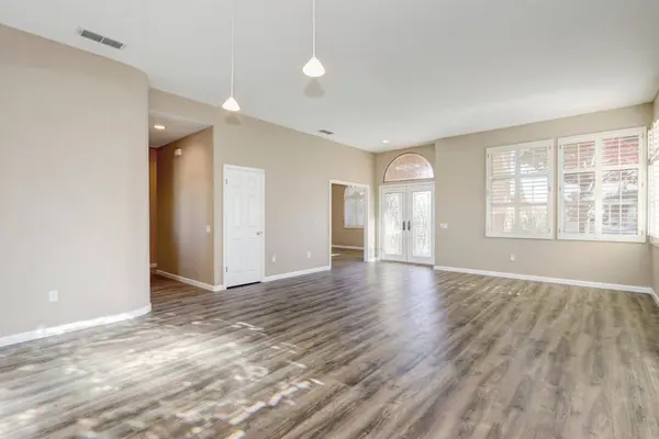 7200 Delta Breeze LN, Roseville, CA 95747