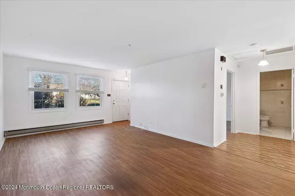 95 Halls Croft Road, Freehold, NJ 07728