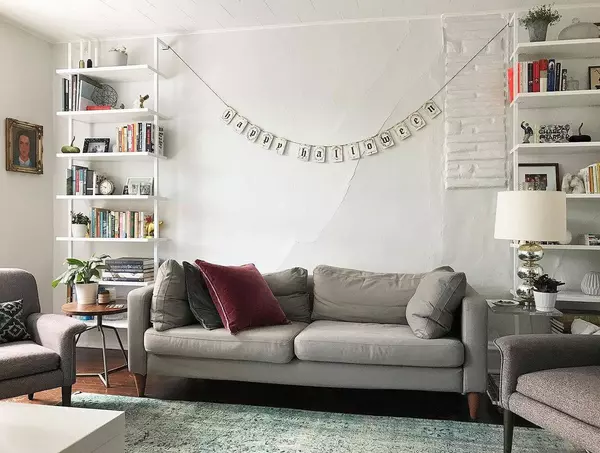 2134 W Shakespeare AVE, Chicago, IL 60647