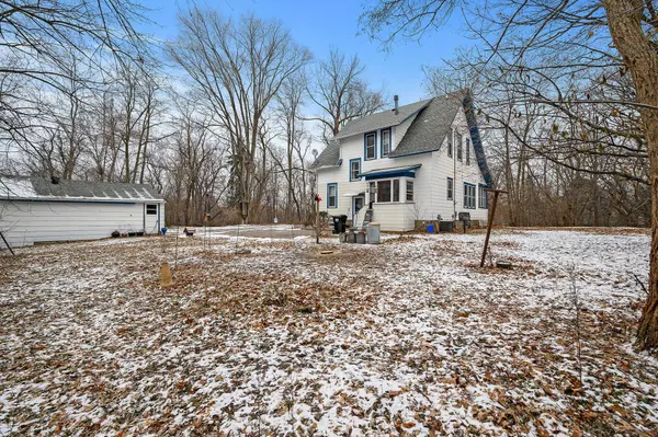 9050 E River RD NW, Coon Rapids, MN 55433