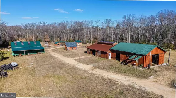 1900 SANDY POINT RD, Nanjemoy, MD 20662