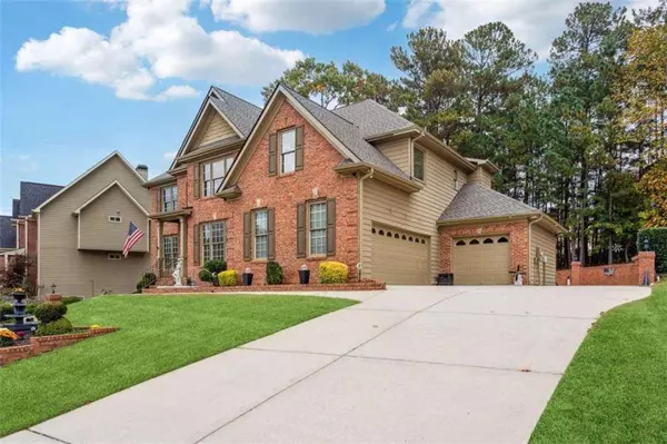 1932 River Crest WAY, Lawrenceville, GA 30045