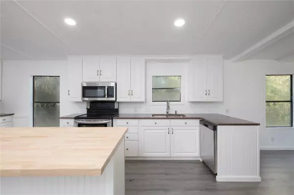 325 HARDEE ST, Bronson, FL 32621