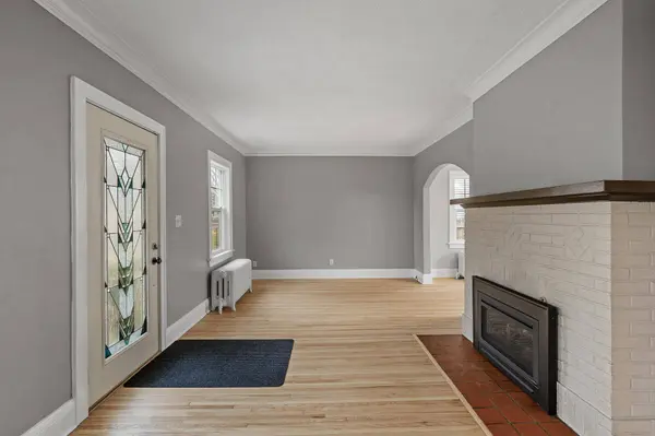 397 Cretin AVE S, Saint Paul, MN 55105