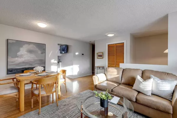 20 Bedwood CRES NE, Calgary, AB T3K 2G9