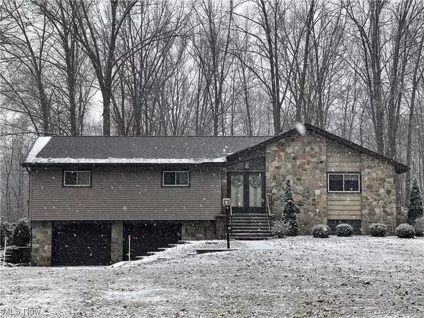 5007 E Viola AVE, Austintown, OH 44515