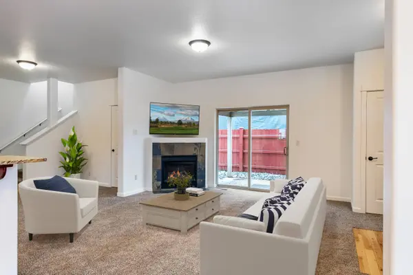 20011 Sorrento Pl, Bend, OR 97702