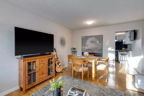 20 Bedwood CRES NE, Calgary, AB T3K 2G9
