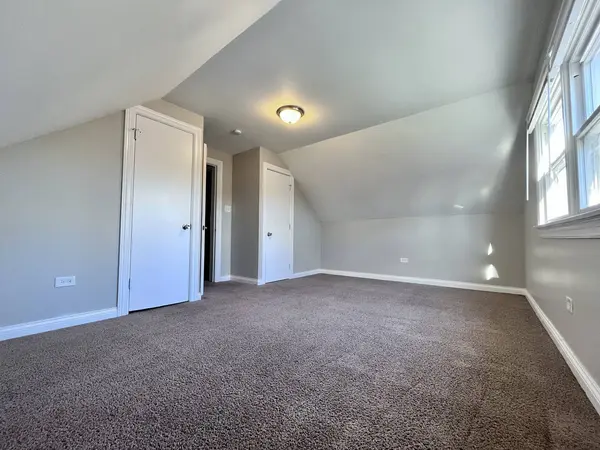 16737 Butterfield Drive, Country Club Hills, IL 60478