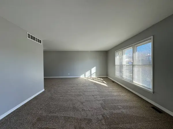 17612 Willow Avenue, Country Club Hills, IL 60478