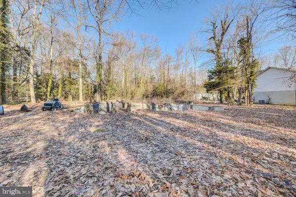 1361 GREGG DR, Lusby, MD 20657