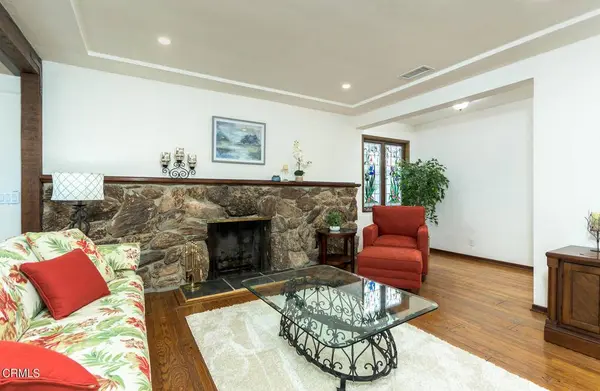 2514 Harmony PL, La Crescenta, CA 91214