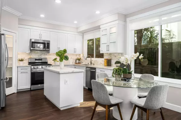 8435 E Heatherview Ln, Orange, CA 92869