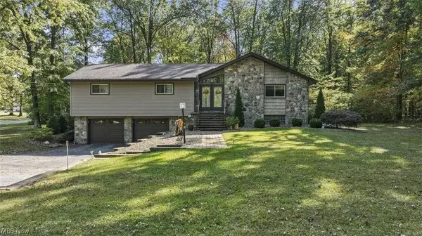 5007 E Viola AVE, Austintown, OH 44515