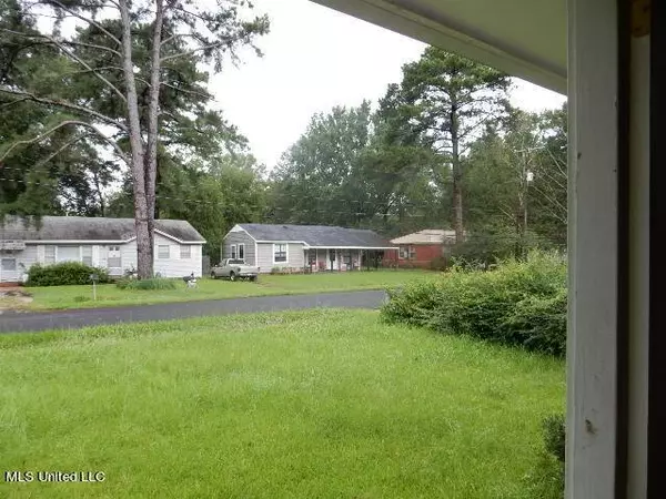 304 Pearl Drive, Pearl, MS 39208