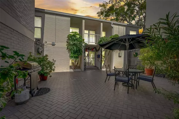 3325 BAYSHORE BLVD #B11, Tampa, FL 33629