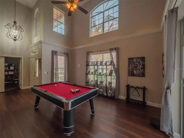 7407 GREEN TREE DR #105, Orlando, FL 32819