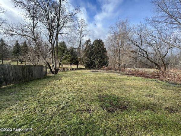 5251 North Street, Galway Village, NY 12074