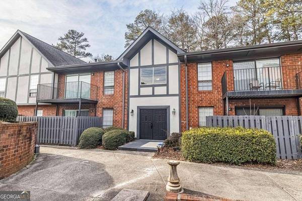 6851 Roswell RD #A4, Atlanta, GA 30328