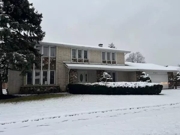 7723 W 157th Street, Orland Park, IL 60462