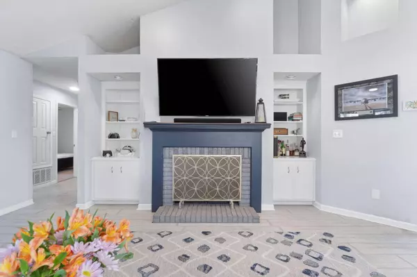 2265 Kerra Lane, Navarre, FL 32566