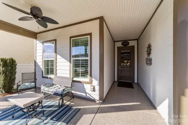 487 Granite Lake CT, Denver, NC 28037