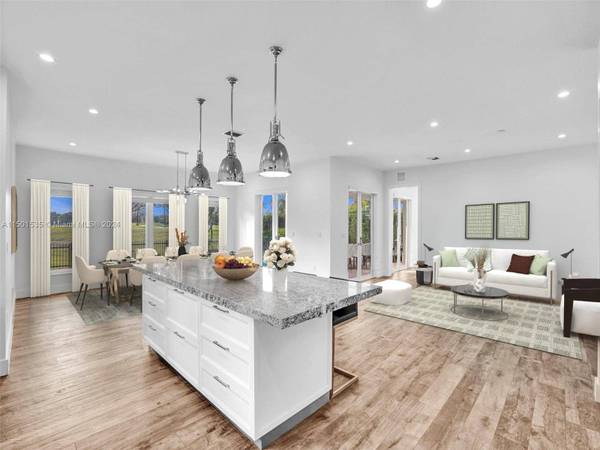 5180 La Gorce Dr, Miami Beach, FL 33140