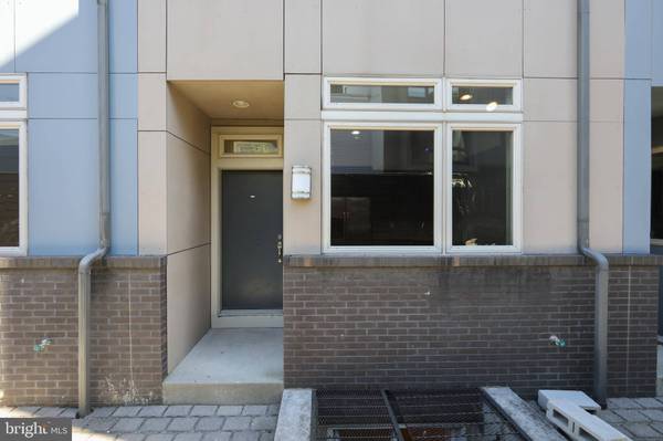 1112 N HOPE ST, Philadelphia, PA 19123