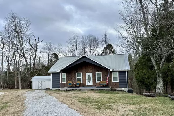 127 Sanders Ct, Brush Creek, TN 38547