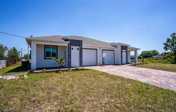 4652-4654 28th ST SW, Lehigh Acres, FL 33973