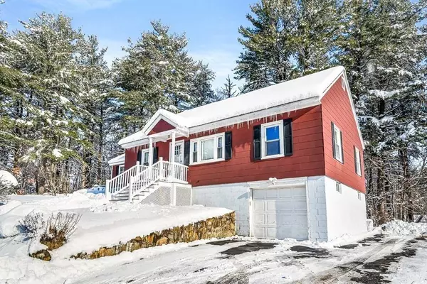 123 Bouchard Ave, Dracut, MA 01826