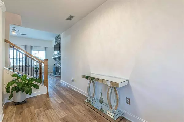 1401 Redwine RD, Fayetteville, GA 30215