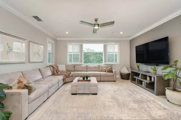 2257 Gemini LN, Roseville, CA 95747