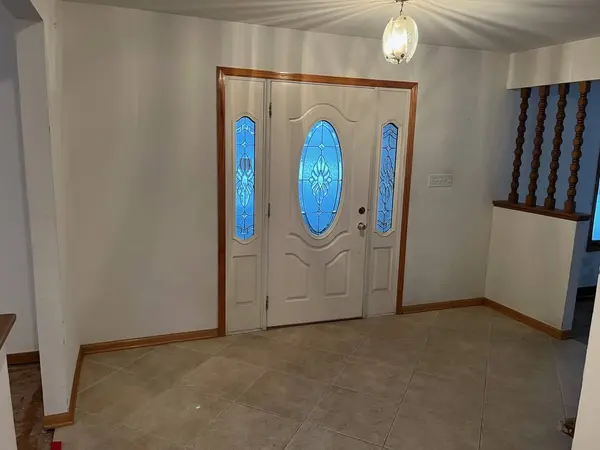 7723 W 157th Street, Orland Park, IL 60462