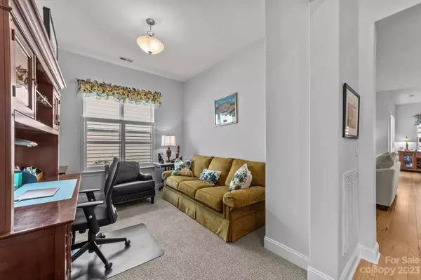 487 Granite Lake CT, Denver, NC 28037