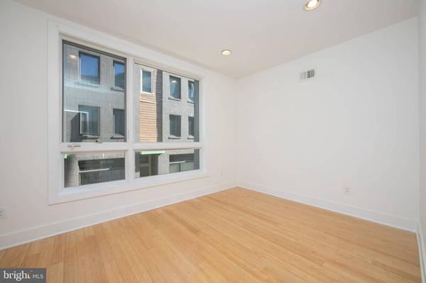 1112 N HOPE ST, Philadelphia, PA 19123