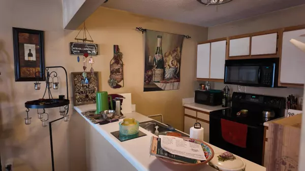 1002 Rockport Drive, Fort Walton Beach, FL 32547