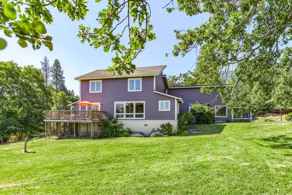 1138 Old Highway 99 South, Ashland, OR 97520