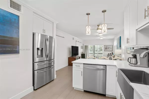 6580 Santona St #A1, Coral Gables, FL 33146