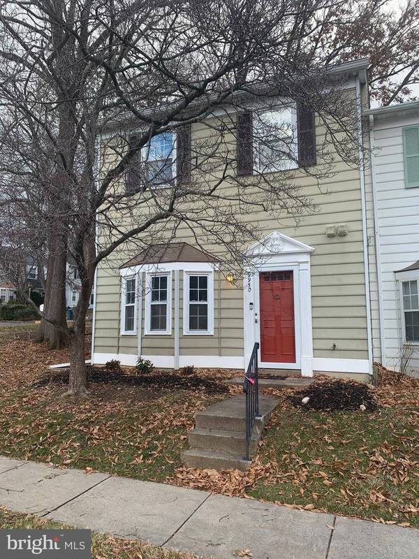 9950 CAPPERTON DR, Oakton, VA 22124