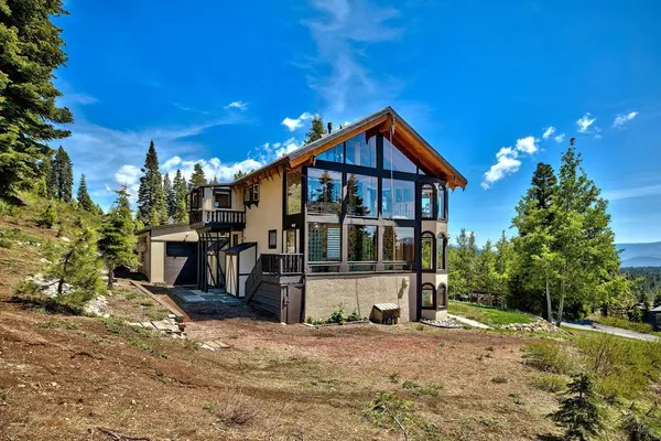 13308 Skislope Way, Truckee, CA 96161